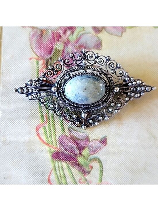 Vintage Jewelry - Victorian Filigree Pin Brooch with Granulation and Bezel Set Gemstone